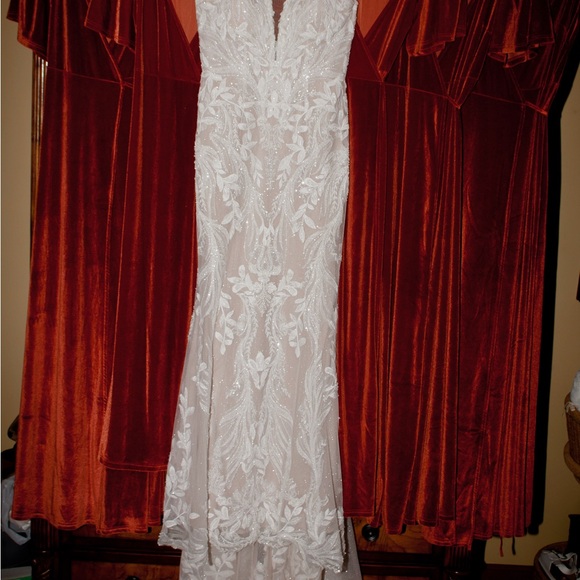 Baltic Born Meghan Velvet Maxi Dress in Rust - Size Large - Picture 13 of 14